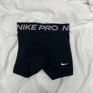 Nike Pros 3” inseam